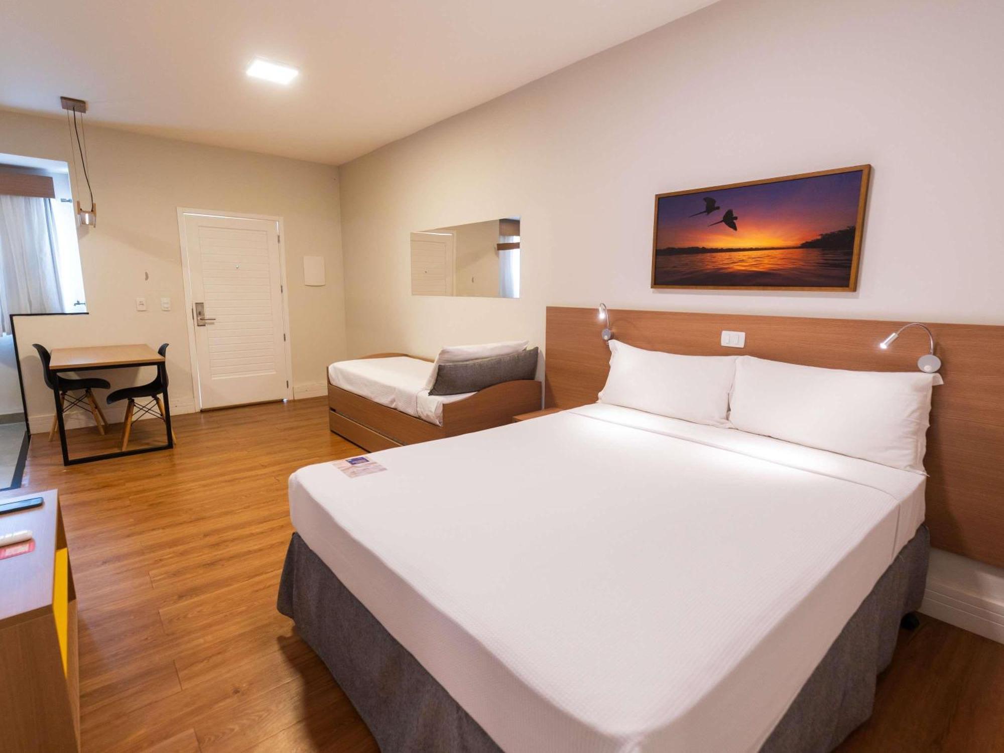 Room Adapted For Adapted,with One Double Bed and One Trundle Bed.